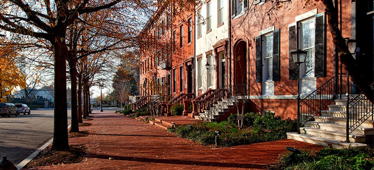 a street in one of the best Washington DC family neighborhoods
