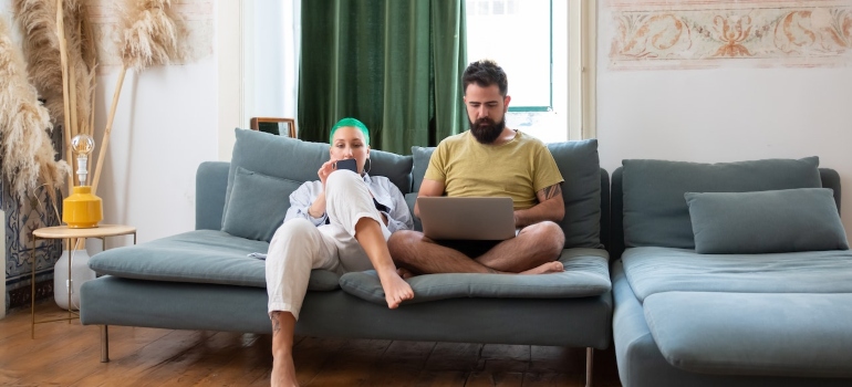 Picture of a couple investigating Virginia before moving from Maryland to Virginia on short notice