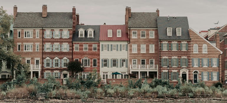 a row of homes in Alexandria VA