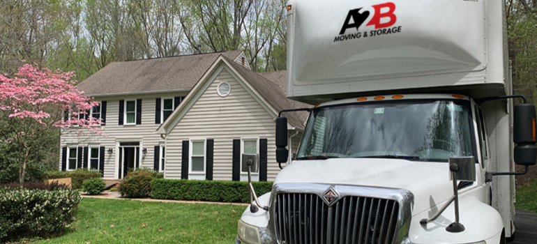 a truck belonging to the company A2B Moving and Storage who employs movers Stafford County relies on