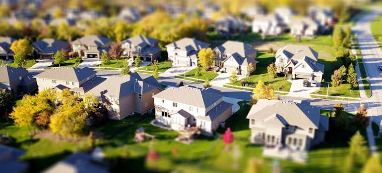 a view of a nice quiet neighborhood with budget-friendly homes in Maryland